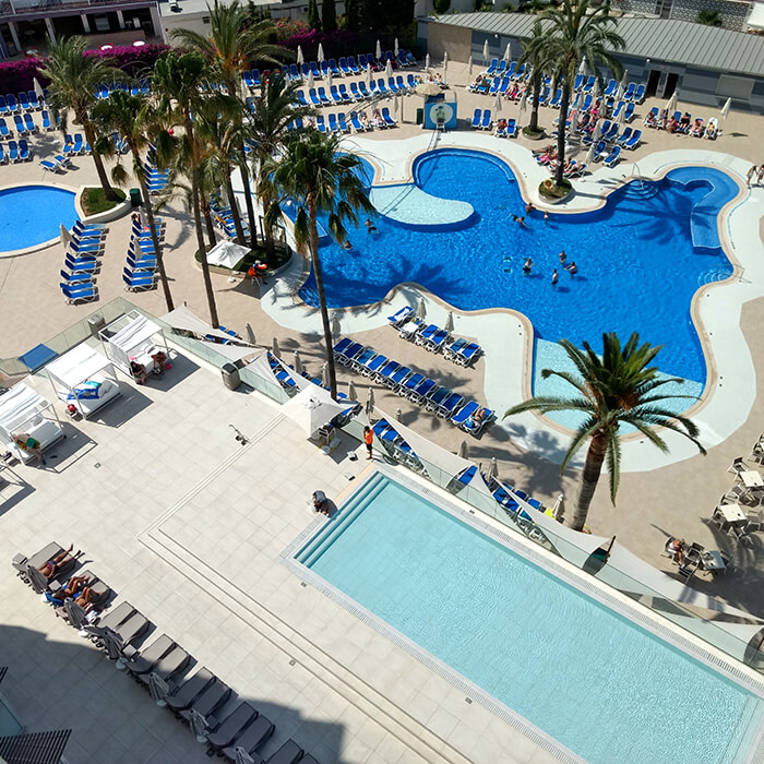 Piscinas Y Terrazas Servicios Hotel Samos Magaluf Mallorca